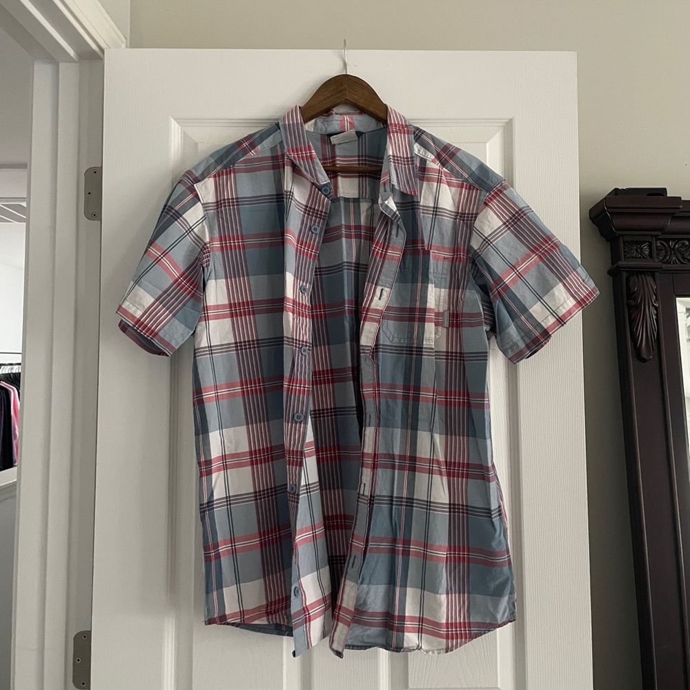 Mens Columbia shirt